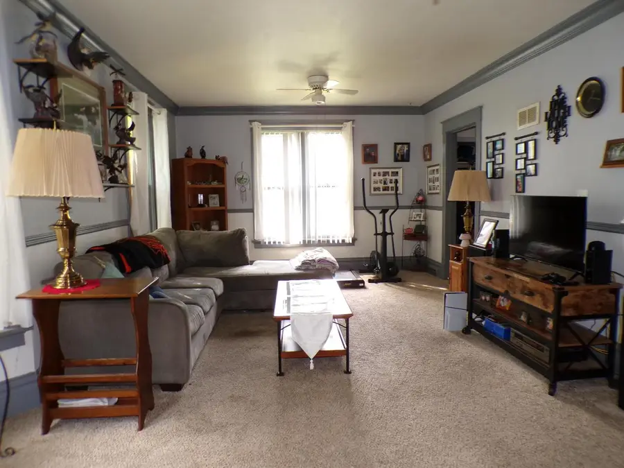 215 College AVENUE #217, Watertown, WI 53094 - #3