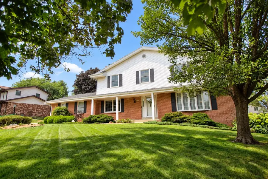 5676 Garland LANE, Greendale, WI 53129 - #2