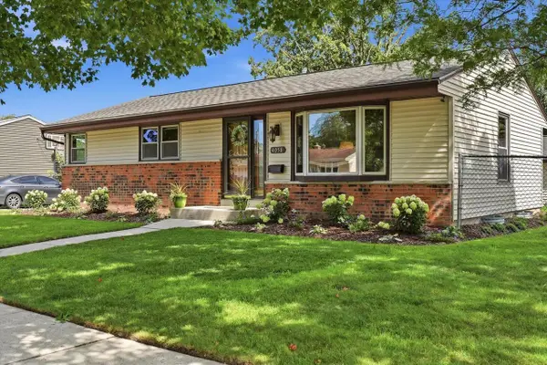 4058 S 73rd STREET, Milwaukee, WI 53220
