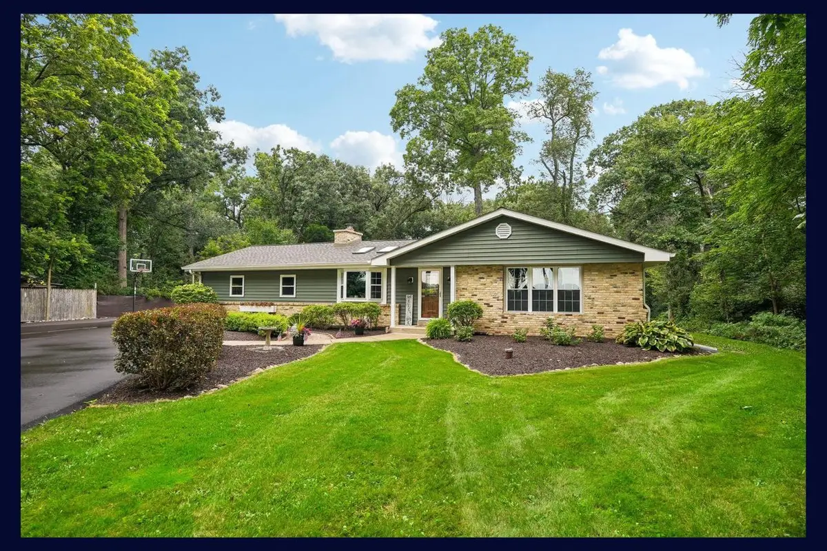 N56W27636 Lisbon ROAD, Sussex, WI 53089 - #1