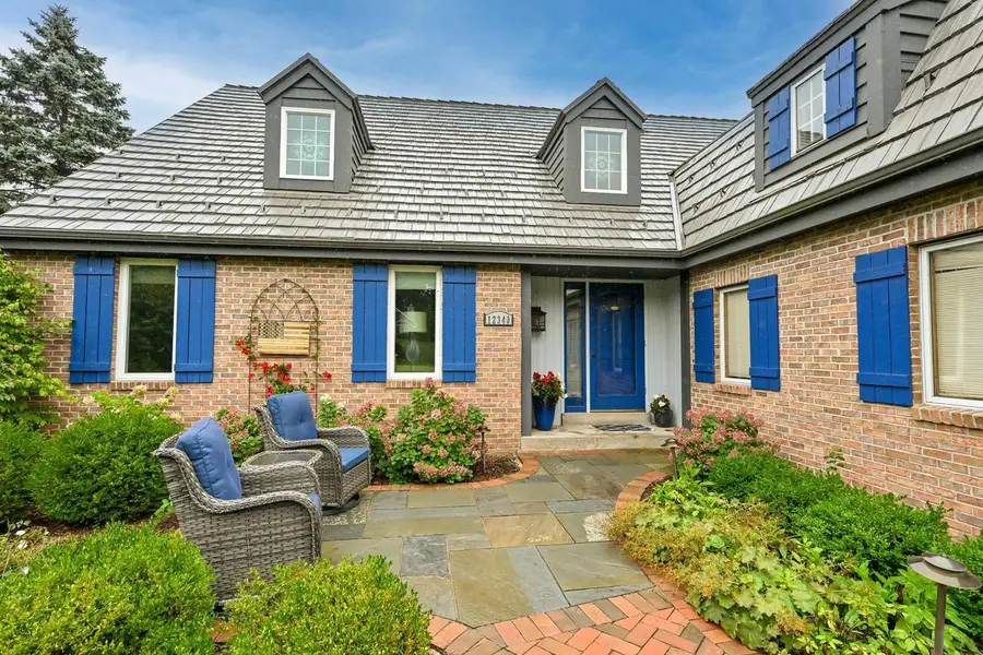 12340 N Fairway Heights DRIVE, Mequon, WI 53092 - #2