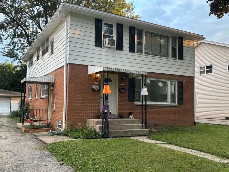 505 Gascoigne DRIVE #507, Waukesha, WI 53188 - #3