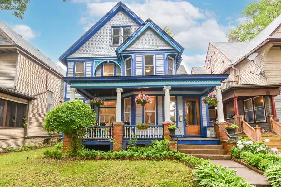 933 N 34th STREET, Milwaukee, WI 53208 - #2