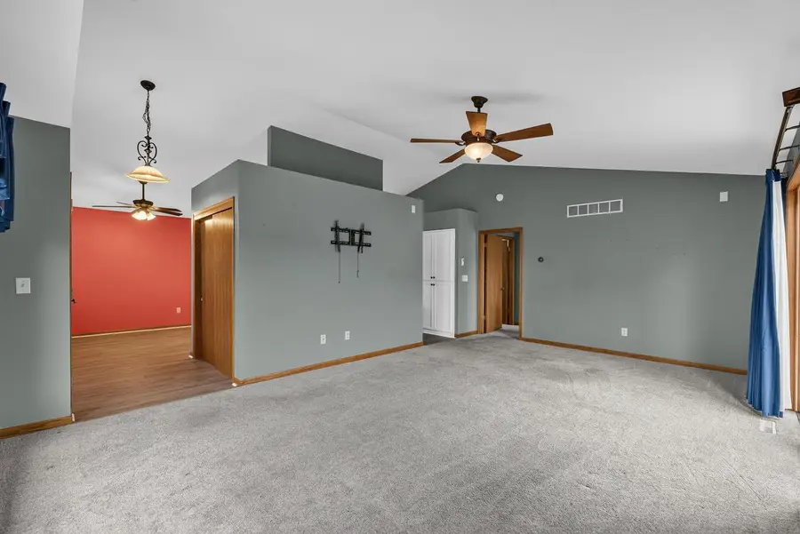 978 Bay View CIRCLE, Mukwonago, WI 53149 - #2