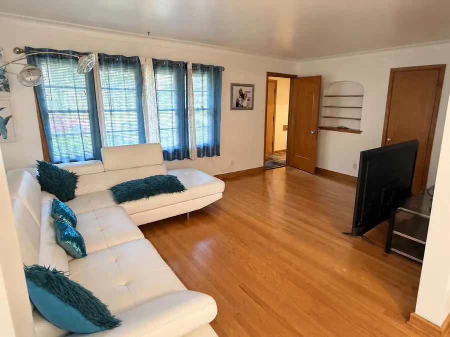 5718 W Roosevelt DRIVE, Milwaukee, WI 53216 - #2