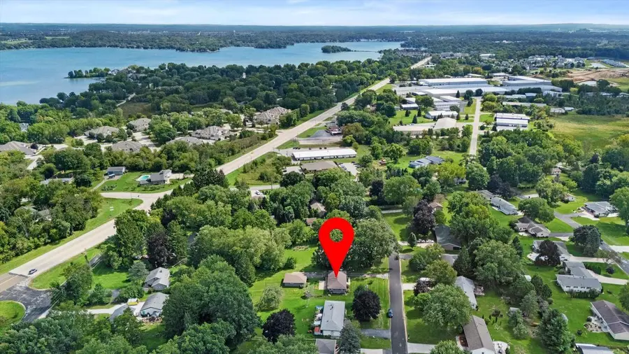 W140 Belleview AVENUE, Oconomowoc, WI 53066 - #3