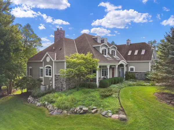 1835 Hickory Hill, Lake Geneva, WI 53147