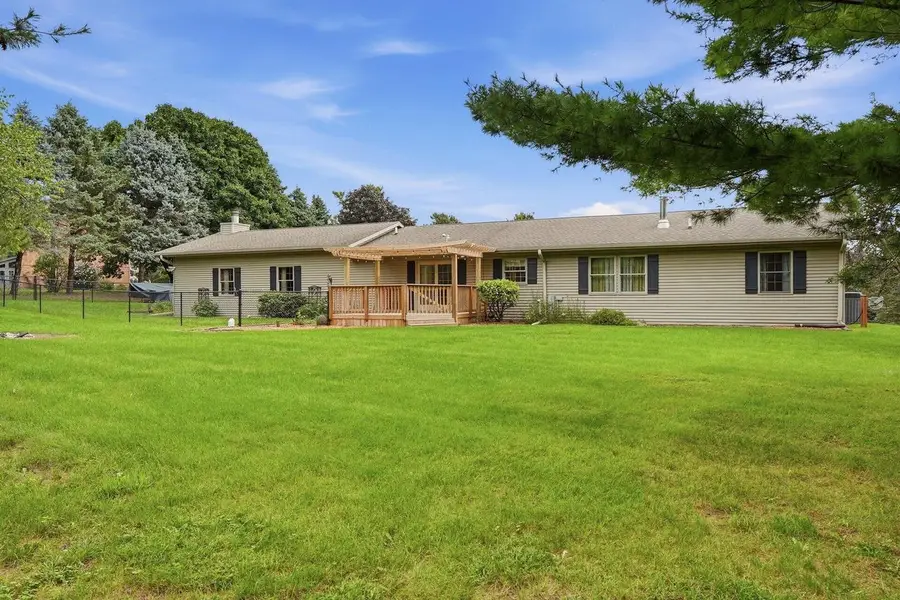 W2627 Copperhead LANE, Elkhorn, WI 53121 - #2
