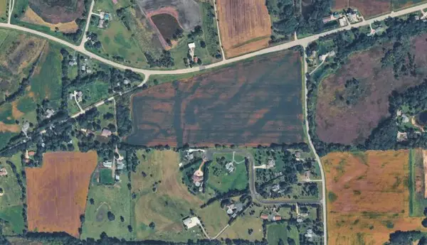 32929 OAK KNOLL ROAD, Rochester, WI 53182