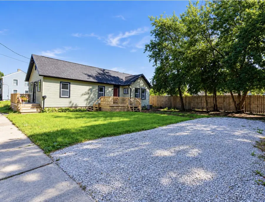717 Hubbard STREET, Racine, WI 53402 - #3