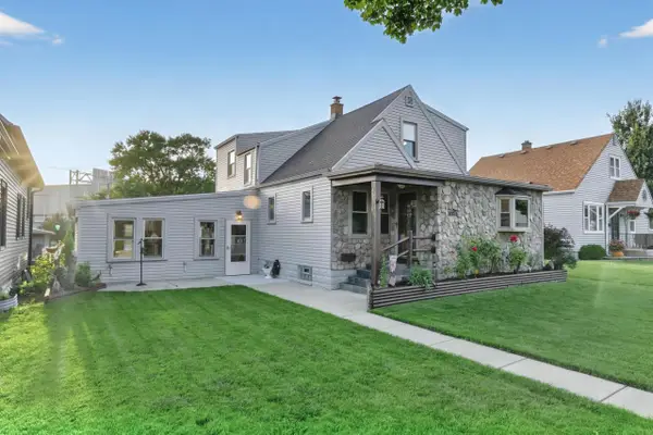 4237 S 4th STREET, Milwaukee, WI 53207
