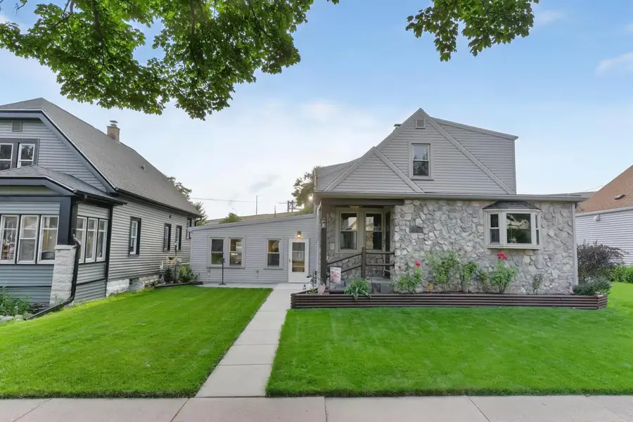 4237 S 4th STREET, Milwaukee, WI 53207 - #2
