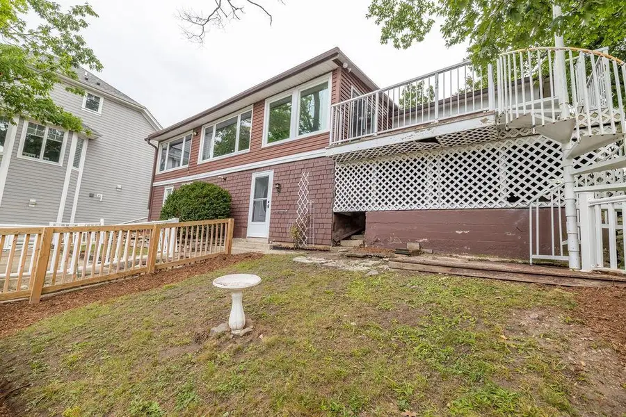 N52W34241 Gietzen DRIVE, Okauchee, WI 53069 - #2