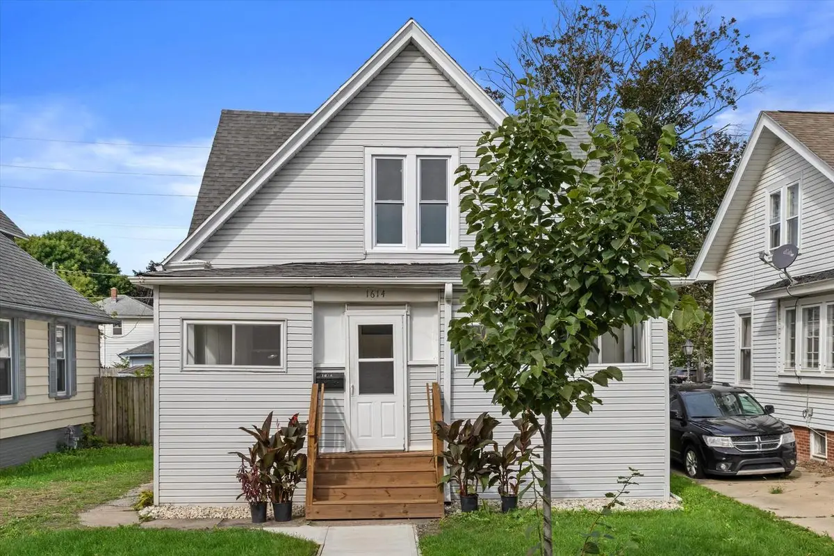 1614 Quincy AVENUE, Racine, WI 53405 - #1