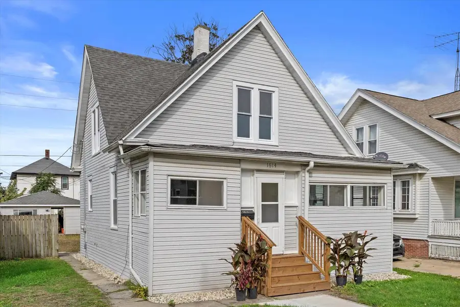 1614 Quincy AVENUE, Racine, WI 53405 - #3