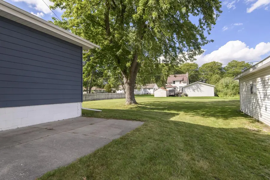 12744 W Fairmount AVENUE, Butler, WI 53007 - #3