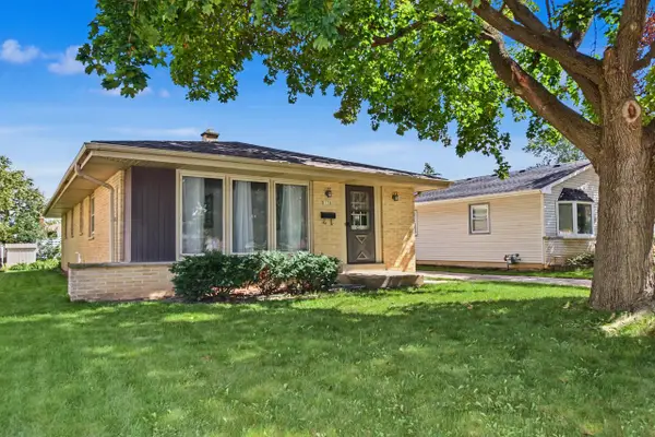 1138 S 120th STREET, West Allis, WI 53214