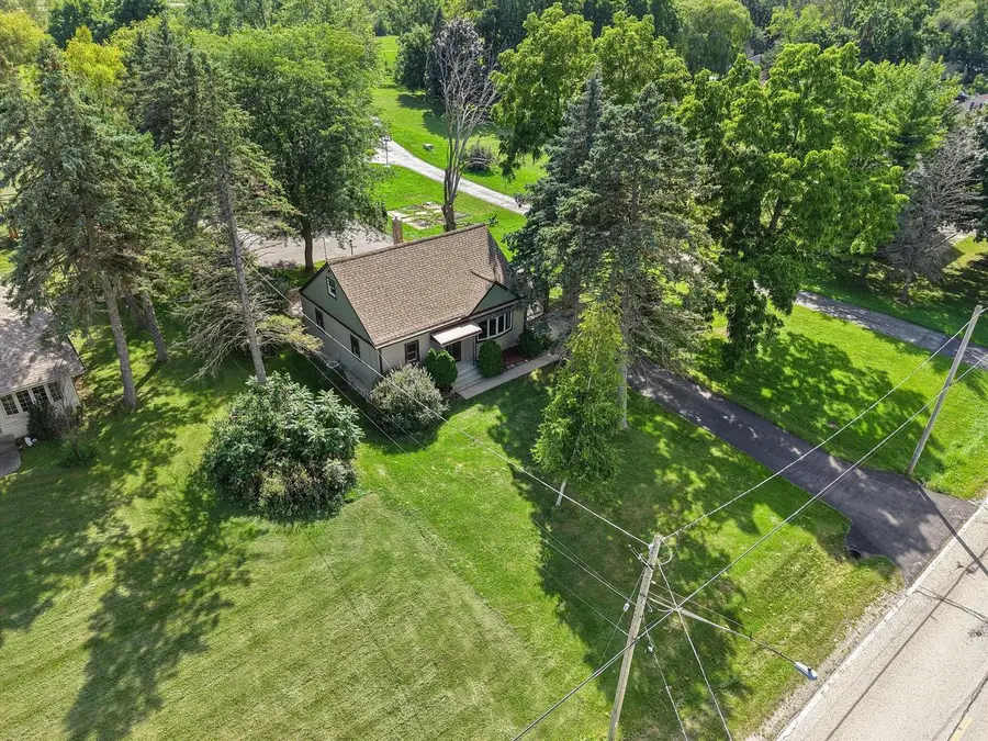 3381 E Ryan ROAD, Oak Creek, WI 53154 - #2