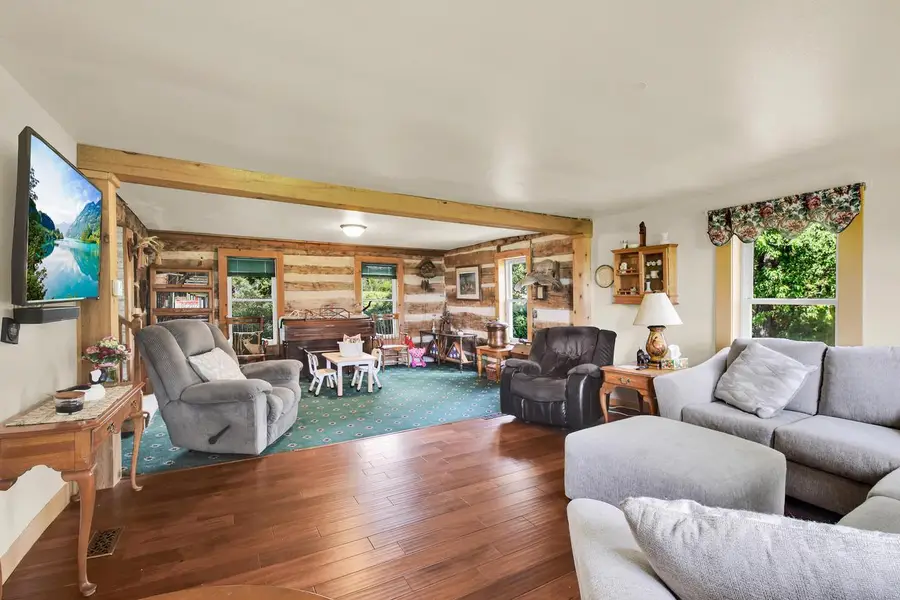 6386 Alpine DRIVE, West Bend, WI 53095 - #3