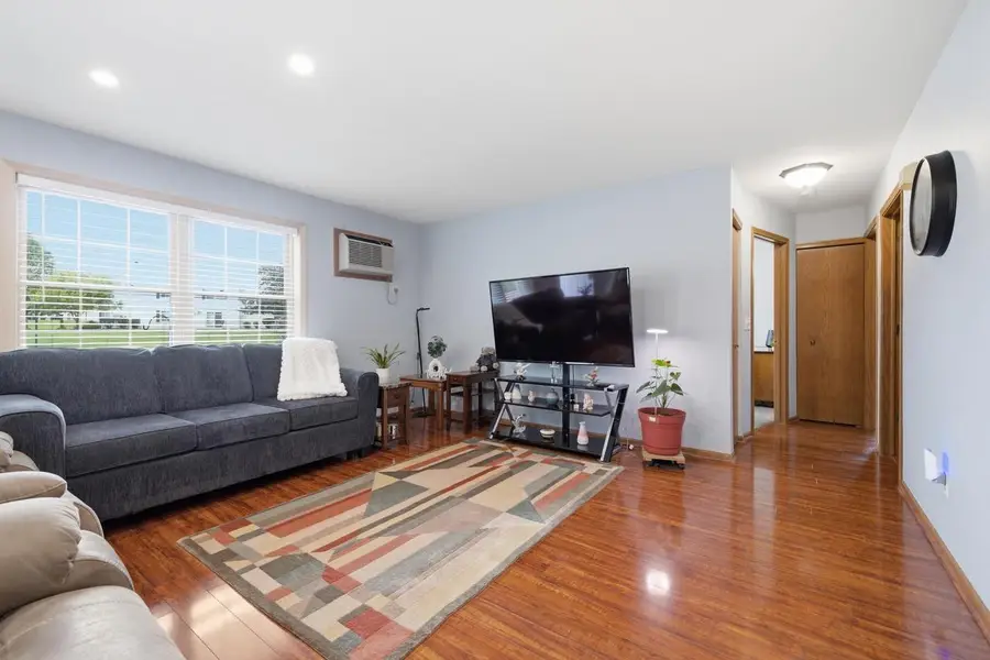 234 Minz Park CIRCLE #1, West Bend, WI 53095 - #2