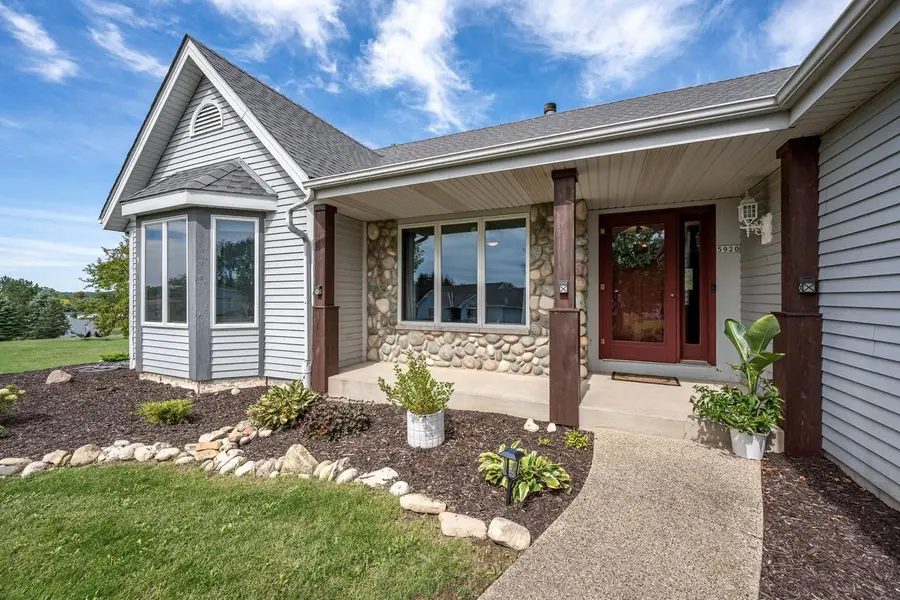5920 Christine COURT, Burlington, WI 53105 - #2