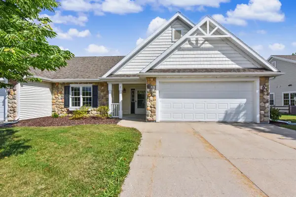 2 Cedar LANE, Elkhart Lake, WI 53020
