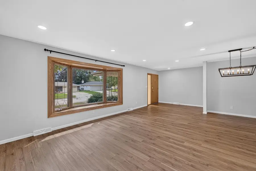 5143 S 19th STREET, Milwaukee, WI 53221 - #3