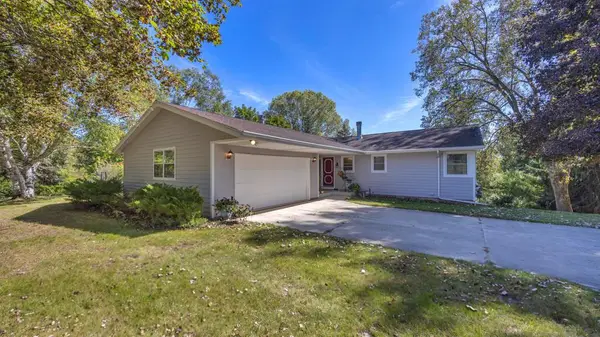 W6313 Burkshire LANE, Plymouth, WI 53073
