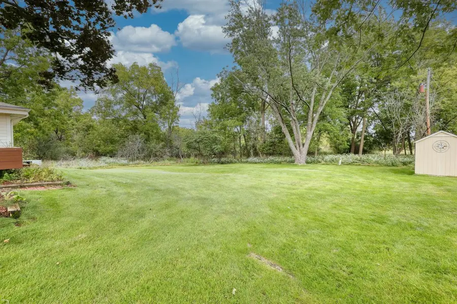 N17W27304 Lakefield DRIVE, Pewaukee, WI 53072 - #2