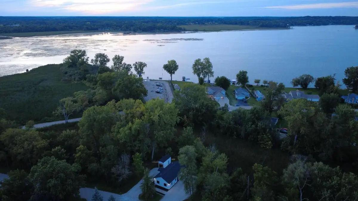 27612 114th STREET, Trevor, WI 53179 - #1
