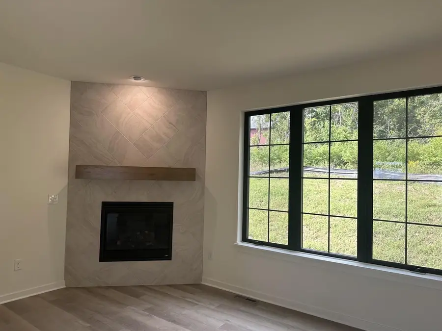 114 Retzer View COURT, Waukesha, WI 53188 - #2