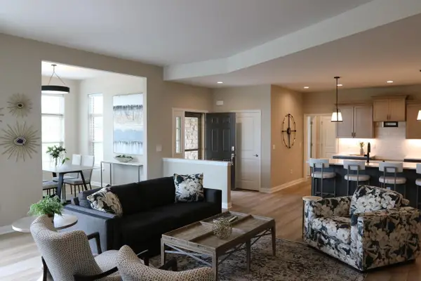 892 S Verona CIRCLE #31, Grafton, WI 53024