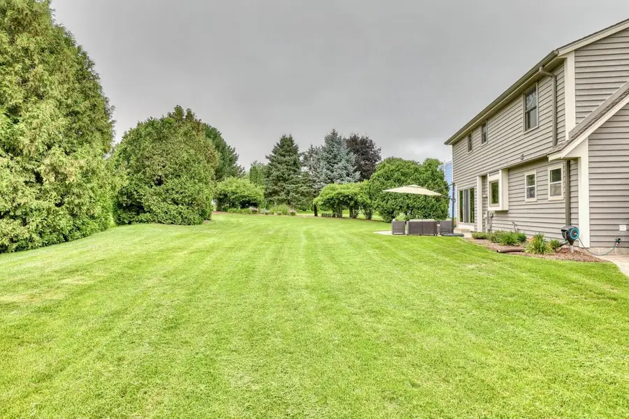 W241N5923 Goldencrest COURT, Sussex, WI 53089 - #3