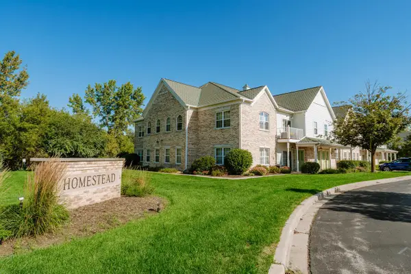 2740 Northview ROAD #100, Waukesha, WI 53188