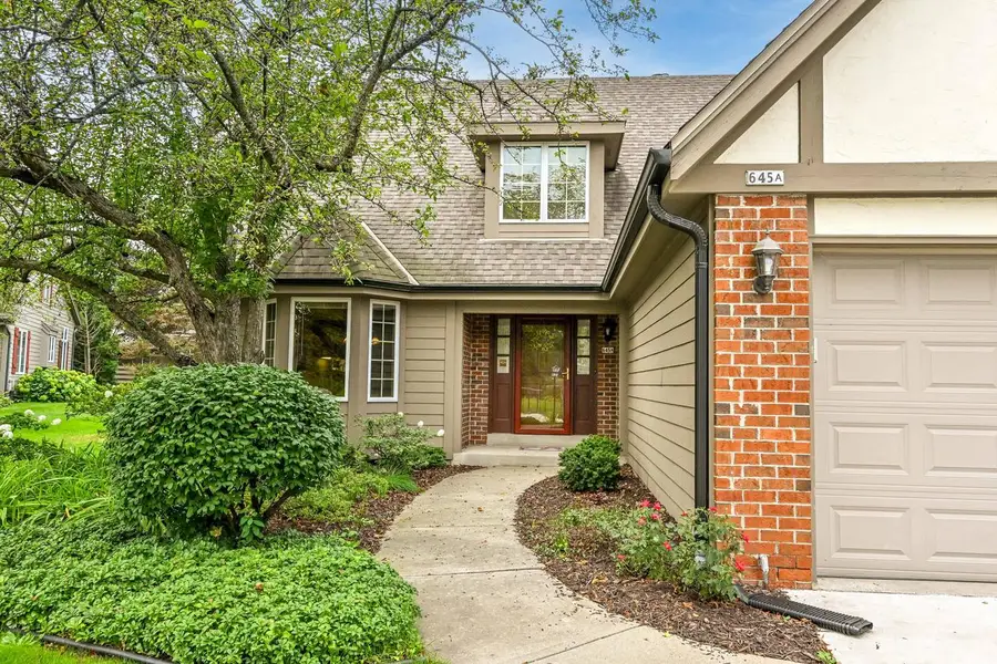 645 Willowick COURT #A, Brookfield, WI 53045 - #2