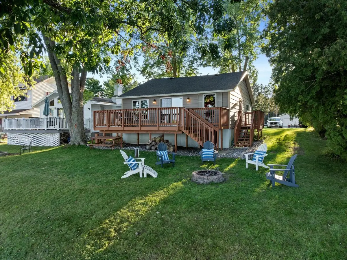 W1039 Southwest Circle DRIVE, Saint Cloud, WI 53079 - #1