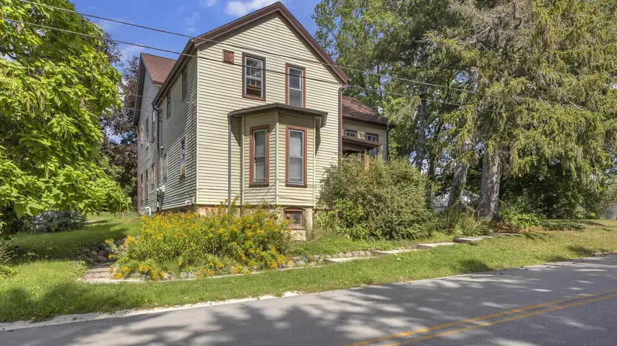 N8120 Franklin ROAD #1, Plymouth, WI 53073 - #2