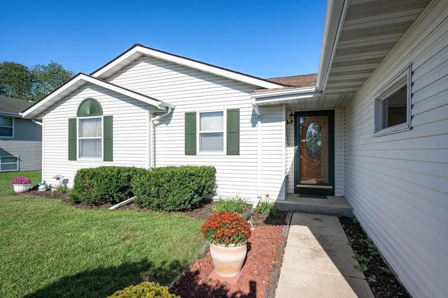 1735 Thomas DRIVE, East Troy, WI 53120 - #2