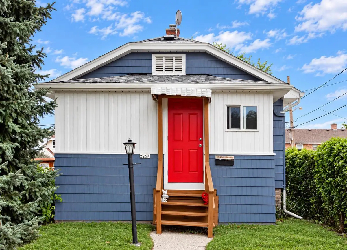 2254 S 75th STREET, West Allis, WI 53219 - #1