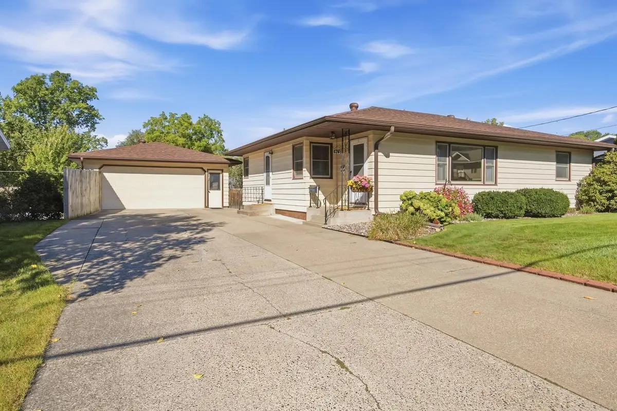 415 6th AVENUE N, Onalaska, WI 54650 - #1