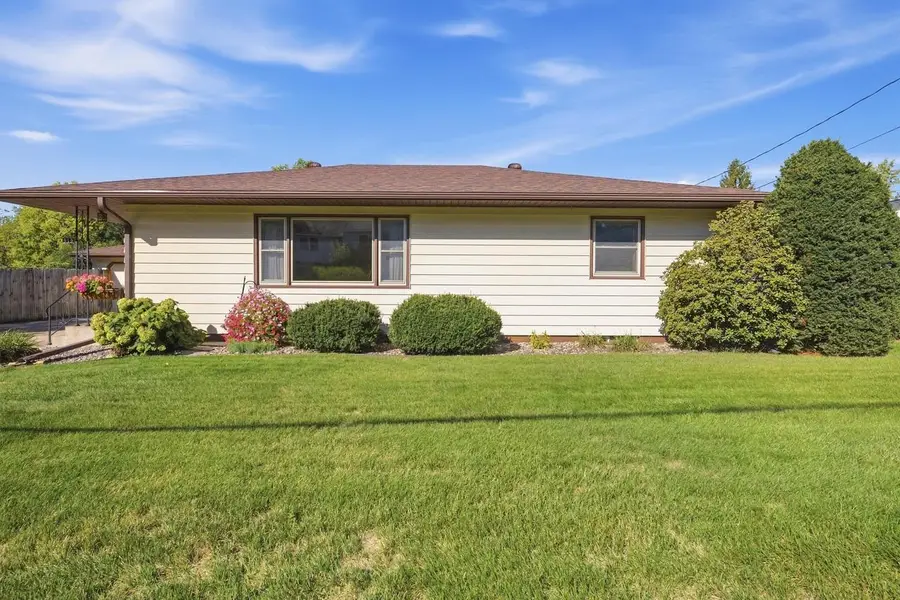 415 6th AVENUE N, Onalaska, WI 54650 - #3