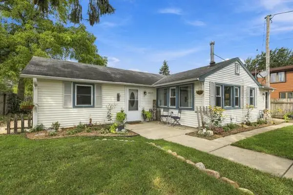 26215 S Wind Lake ROAD, Waterford, WI 53185
