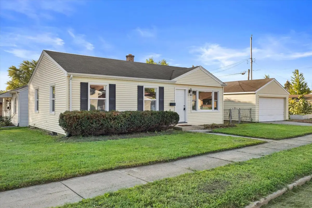 1905 Gilson STREET, Racine, WI 53403 - #1