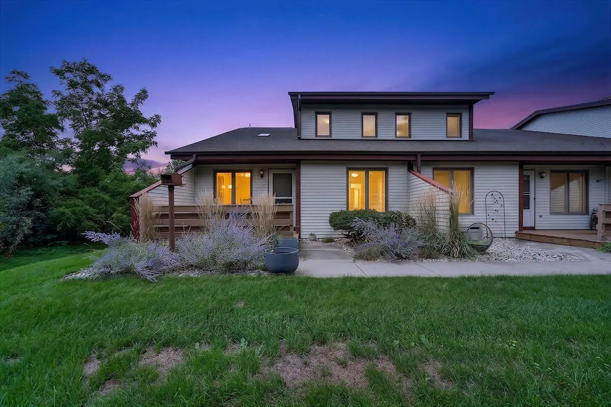 3723 Cheyenne COURT, Racine, WI 53404 - #1