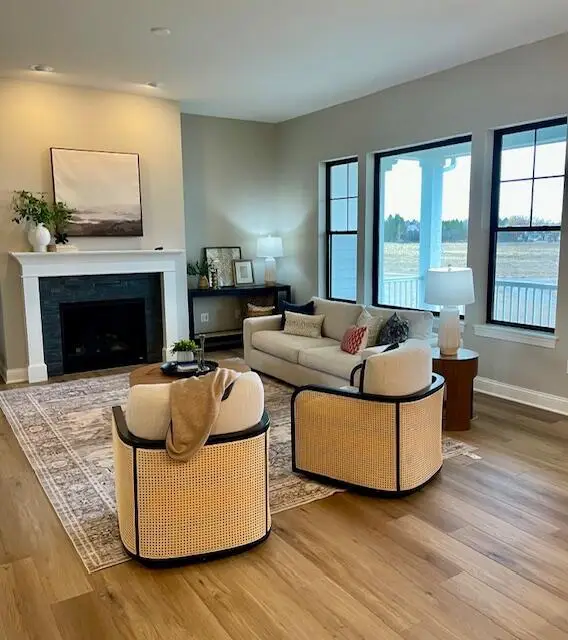 W214N4946 Casey COURT, Menomonee Falls, WI 53051 - #3