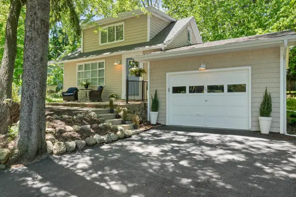 76 Orchard STREET, Williams Bay, WI 53191