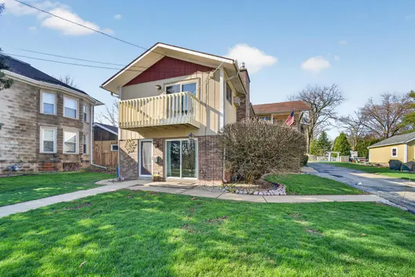445 W Chestnut STREET, Burlington, WI 53105