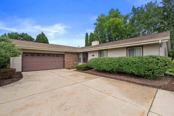 W156N10640 Cobbler LANE, Germantown, WI 53022