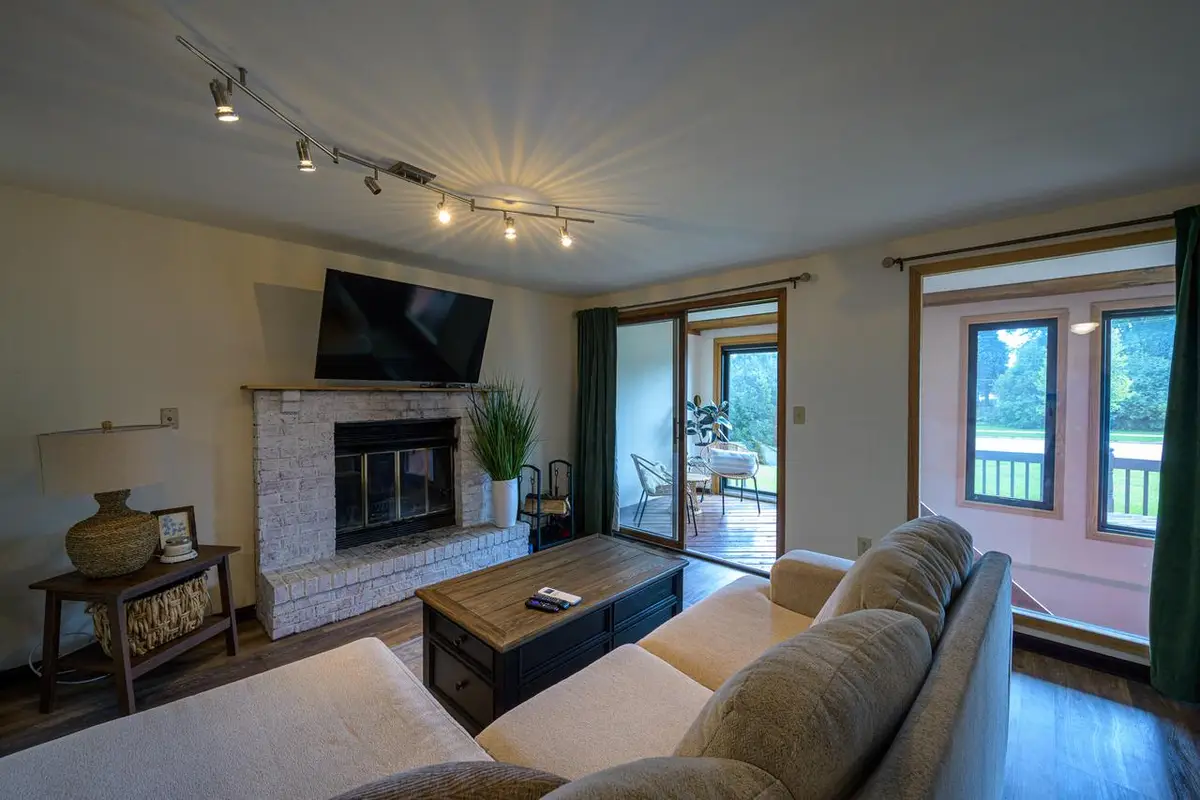 230 E Drexel AVENUE, Oak Creek, WI 53154 - #1