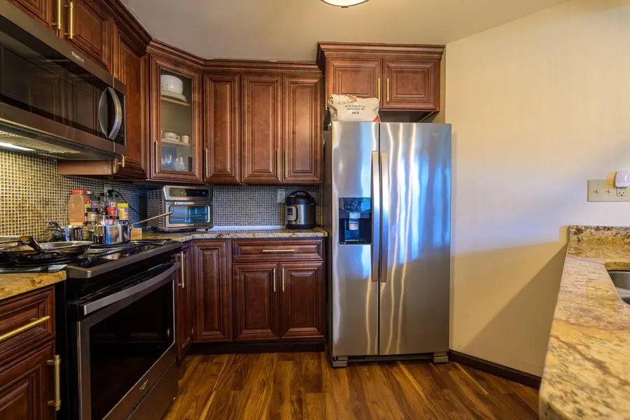 230 E Drexel AVENUE, Oak Creek, WI 53154 - #3